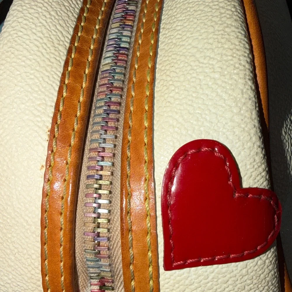 RARE - VINTAGE - Dooney & Bourke Lindsay Lohan #5 Rainbow IT Bag - Picture 4 of 14